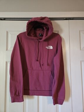The North Face Womens Pullover Hoodie Cyber Berry Size M